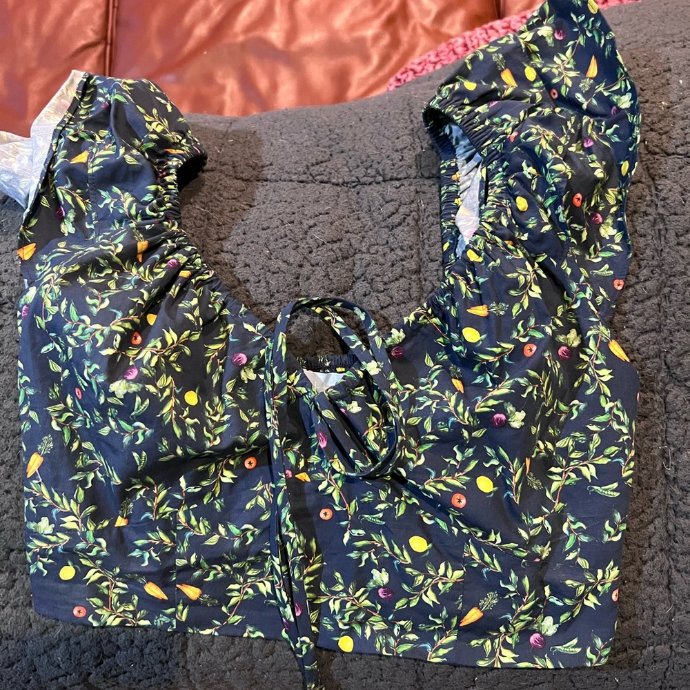 Hill House sweet crop top. Size S